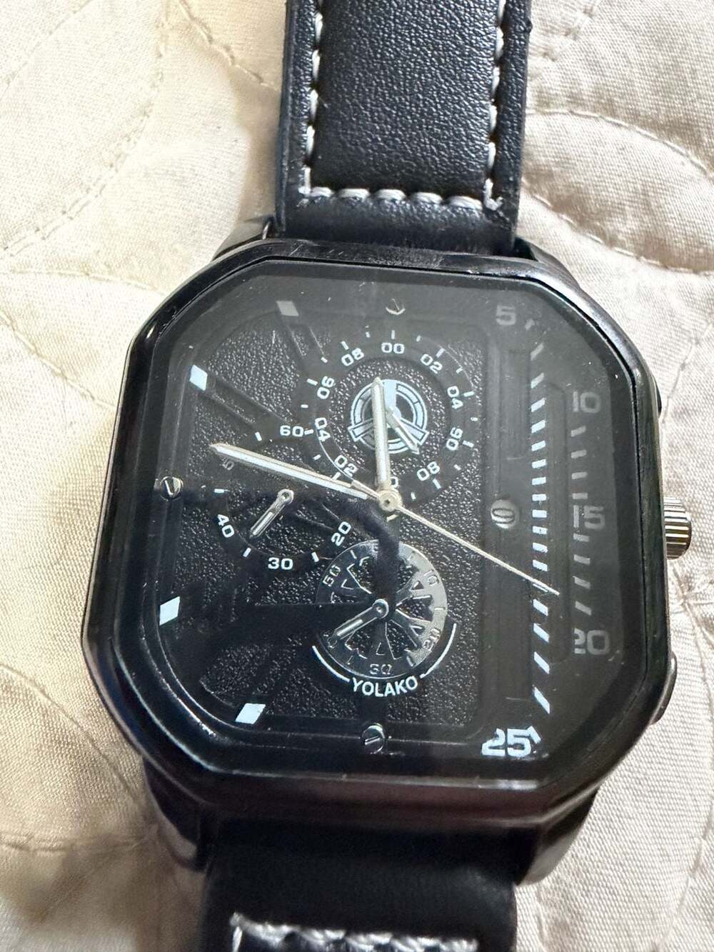 Yolako Men's Square Dial Casual Quartz Watch with Black Leather Strap